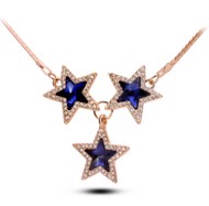 Børne halskæde, rosenguld  - 3 stjerne, blå